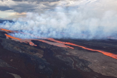 Hawaii'deki Kilauea Yanardağı yeniden lav püskürttü