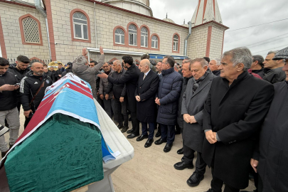 Trabzonspor'un acı günü: Orhan Kaynak toprağa verildi