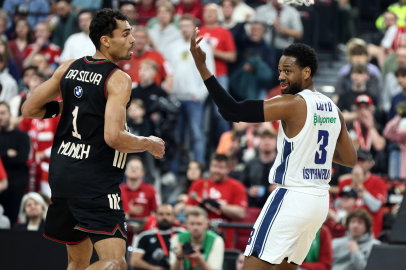 Nefes kesen maç: Anadolu Efes, Bayern Munich’i 81-80 yendi