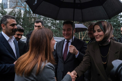Ali Babacan ve heyetinden Diyarbakır'a çıkarma