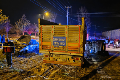 Bolu'da feci kaza: 2 araç çarpıştı, 5 yaralı