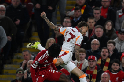 Galatasaray'da Noa Lang ameliyatının ardından taburcu oldu