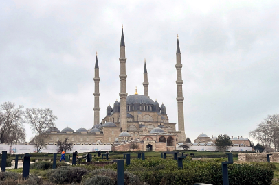 Selimiye'de 4 yıl aranın ardından ilk bayram namazı