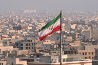 İran: Düşman tamamen teslim olana kadar savaşı sürdüreceğiz