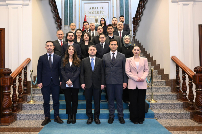 Adalet Bakanı Akın Gürlek, yargı muhabirleriyle bayramlaştı