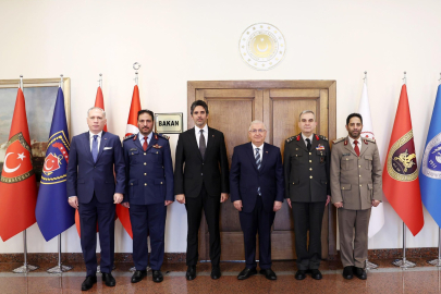 Bakan Güler, Katar heyetini kabul etti