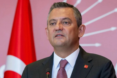 Özgür Özel, CHP Meclis grup toplantısında konuşuyor