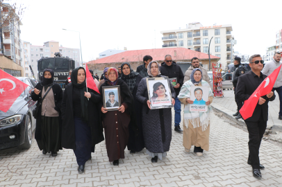 Evlat nöbetinin 119’uncu haftasında ailelerden ‘sessiz yürüyüş’