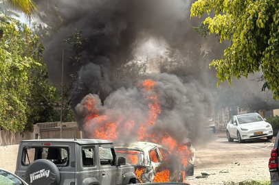 İsrail'e misilleme saldırısı: İran'dan füze gönderildi