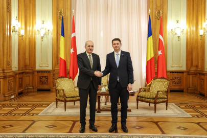 TBMM Başkanı Kurtulmuş, Romanya Senato Başkanı Abrudean ile bir arada