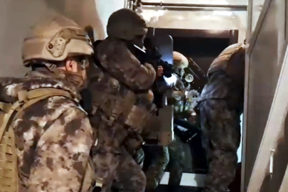 Bitlis'te uyuşturucu satıcılarına operasyon: 10 tutuklama