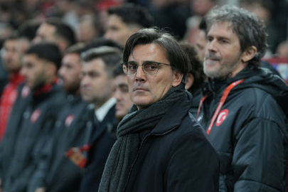 Montella: İnşallah ülkemiz adına kupaya katılabilir, herkesi mutlu ederiz