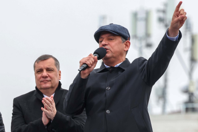 Özgür Özel: Bu rezilliği yapacak bir alan açtığımız için büyük sıkıntı içindeyim