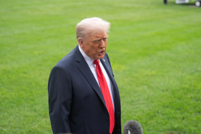 Trump açıkladı: İran'la müzakereler sürüyor