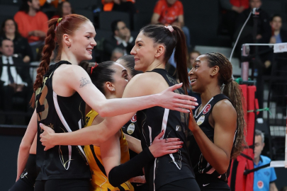 VakıfBank’tan Eczacıbaşı’na net mesaj: Seride 1-0 öne geçti