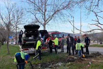 Önce ağaca çarptı sonra alev aldı: 1 ölü, 2 yaralı