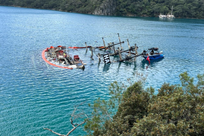 Batan teknenin çıkarılması için çalışma başlatıldı; yağ ve yakıt sızıntısına karşı bariyerli önlem