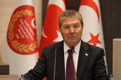 KKTC Başbakanı Üstel: EOKA’yı yüceltmek, Kıbrıs Türk halkına yapılan zulmü yok saymaktır