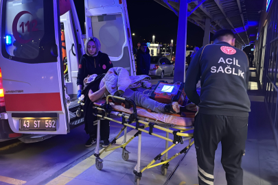 Kütahya’da bıçaklı kavga: 2 yaralı