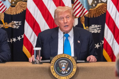 Trump: İran'a 2-3 hafta içinde çok sert bir darbe indireceğiz