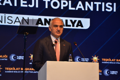 Bakan Ersoy: Artık her yıl kendini aşan ve yeni rekorlar kıran bir Türk turizmi var