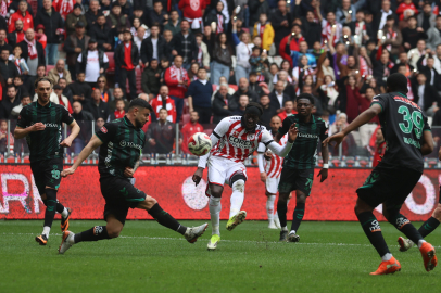 Samsunspor ile TÜMOSAN Konyaspor puanı paylaştı: 2-2