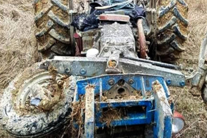 İlaçlama yaparken traktör devrildi: 61 yaşındaki sürücü hayatını kaybetti