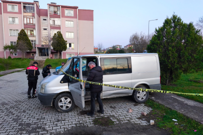 Otoparkta minibüsü park ettikten sonra tabancayla vurularak öldürüldü