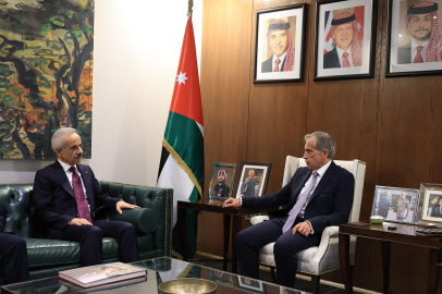 Bakan Uraloğlu, Ürdün Başbakanı Hassan ile bir araya geldi
