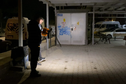 Bursa'da iki genç kız bıçaklı kavgada birbirlerini yaraladı