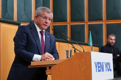 Ahmet Davutoğlu'ndan şaşırtan hamle: Erdoğan'a mektup yazdı