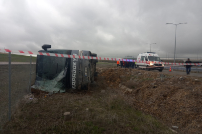 Aksaray'da feci kaza! Tur otobüsü devrildi: 20 yaralı
