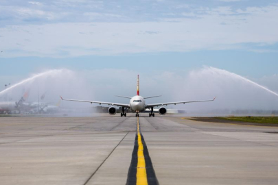 Ateşkesin yansımaları: Irak hava sahasını uçuşlara açacak