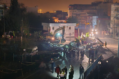 Osmaniye'de sağanak nedeniyle Savrun Çayı ve Bülbül Deresi taştı; sele kapılan otomobildeki 2 kişi öldü
