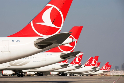 Türk Hava Yolları'nda bayrak değişimi