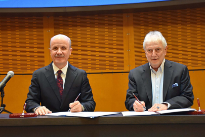 YÖK Başkanı Özvar: OSB-MYO mezunlarının istihdam oranı yüzde 90'ın üzerinde