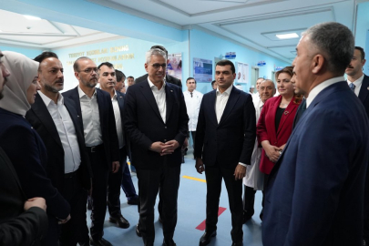 Bakan Memişoğlu'ndan, Özbekistan’da Buhara Tıp Merkezi’ne ziyaret