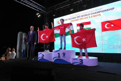 Windsurf Techno 293'te şampiyonlar kürsüye çıktı