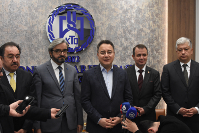 Babacan: Pek çok ürünü ithal eden bir ülke durumuna düştük