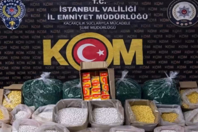 Bayrampaşa'da sahte ilaç operasyonu: 1 milyon 500 bin hap ele geçirildi
