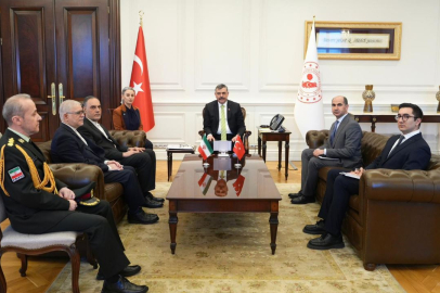 İçişleri Bakanı Çiftçi, İran'ın Ankara Büyükelçisi Zadeh'i kabul etti