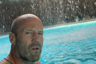 İngiliz oyuncu Antalya'da tatil yapıyor