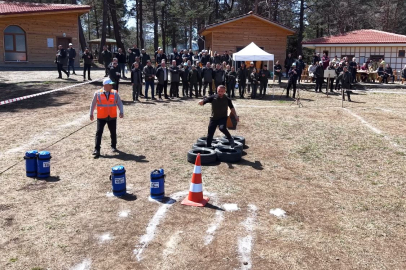 Ormancılar, zorlu parkurlarda kıyasıya yarıştı
