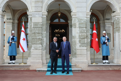Cumhurbaşkanı Erdoğan, KKTC Cumhurbaşkanı Tufan Erhürman ile bir araya geldi
