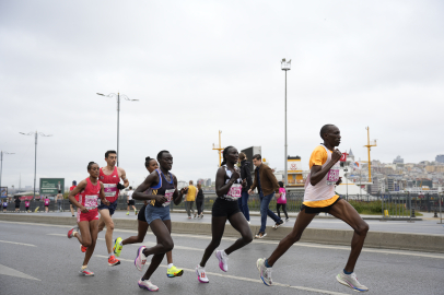 İstanbul Yarı Maratonu pazar günü koşulacak