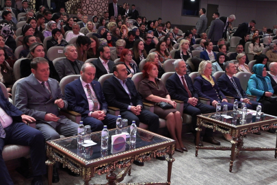 MHP'de 'Kadınların Sesi, Geleceğin Yolu' paneli