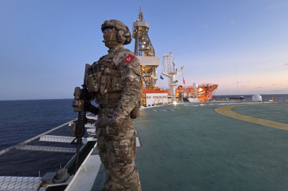 MSB: Somali'deki sondaj gemilerimize tam koruma sağlanıyor