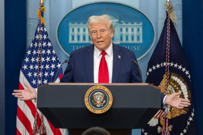 Trump: İsrail sevilse de sevilmese de ABD'nin büyük bir müttefiki