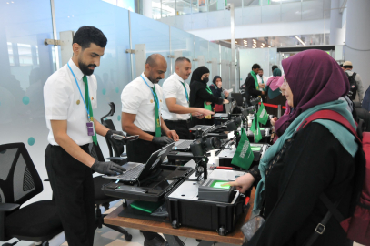 Türk hacı adayları Mekke yolu projesi ile havalimanlarında beklemeyecek