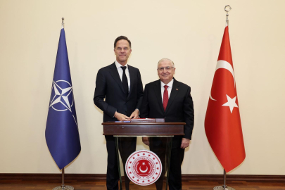Bakan Güler, NATO Genel Sekreteri Rutte ile bir araya geldi